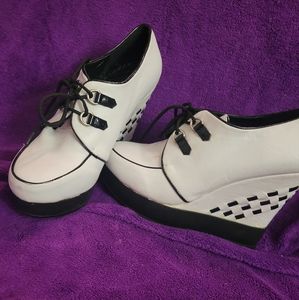 Bettie page platform creeper wedge